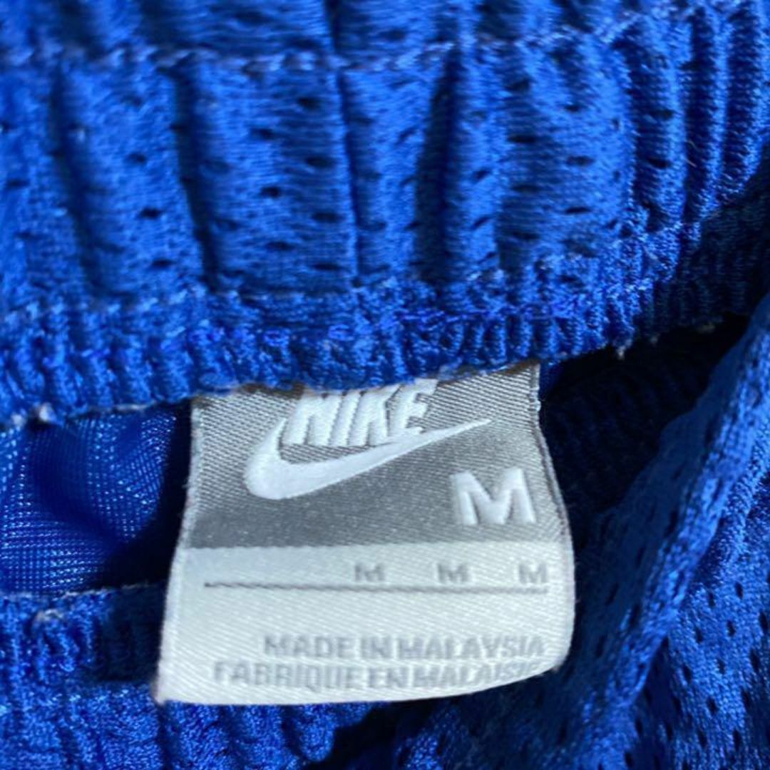 NIKE(ナイキ)のナイキ ブルー スウッシュ ロゴ ストリート バスパン ハーフ パンツ US古着 メンズのパンツ(ショートパンツ)の商品写真