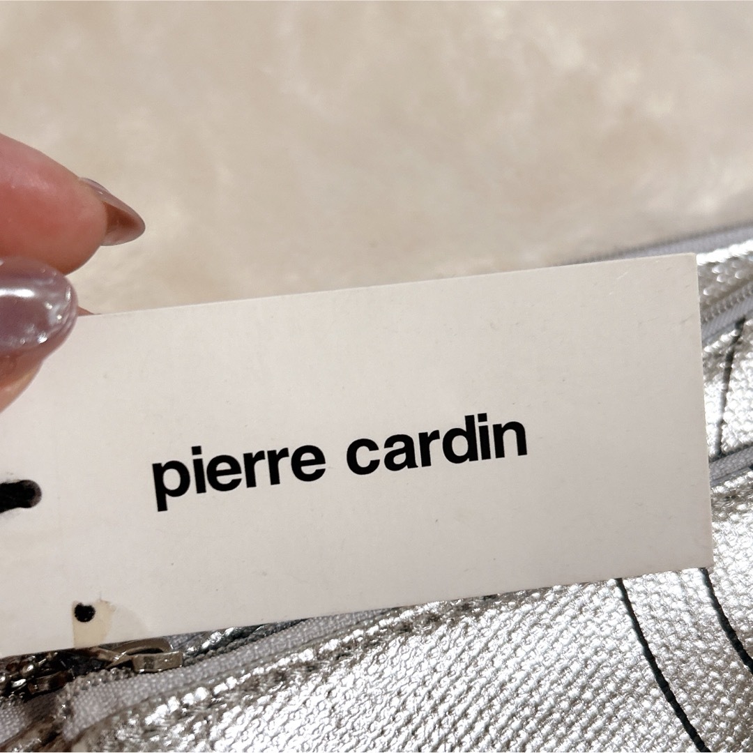 pierre cardin(ピエールカルダン)の【pierre cardin】メタリック　ポーチ　3サイズ　セット　新品 レディースのファッション小物(ポーチ)の商品写真