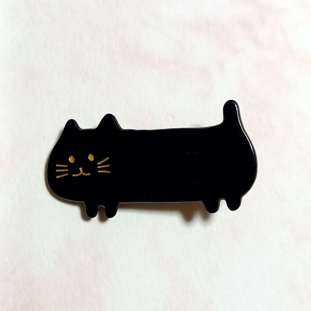 猫　黒猫　ブラック　ヘアピン　ヘアアクセサリー　ヘアクリップ レディースのヘアアクセサリー(ヘアピン)の商品写真
