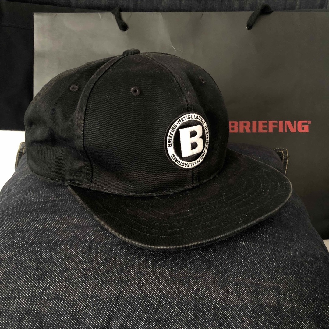 BRIEFING(ブリーフィング)のBRIEFING MENS FLAT VISOR CAP キャップ メンズの帽子(キャップ)の商品写真