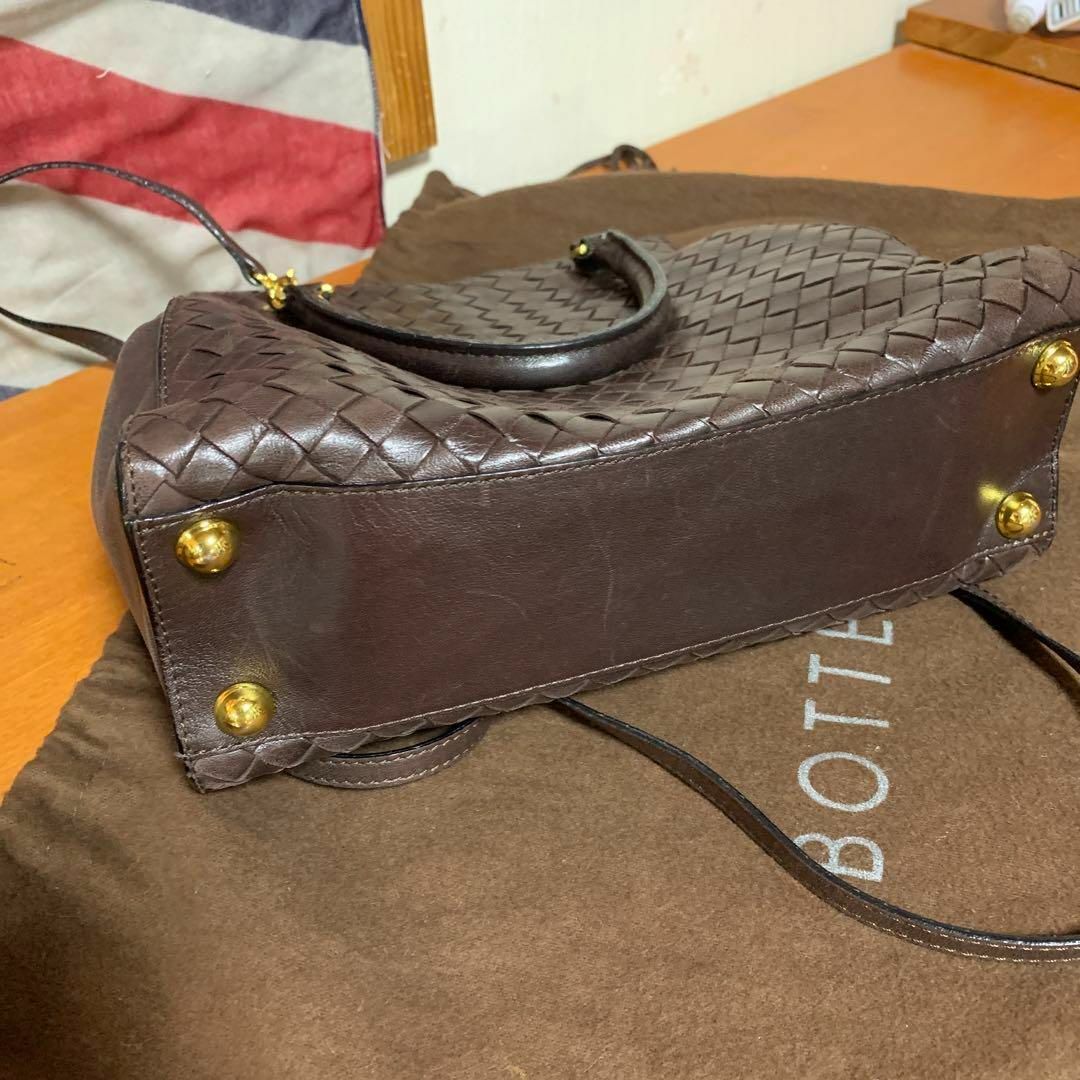 Bottega Veneta(ボッテガヴェネタ)のボッテガヴェネタ 2wayショルダードバッグ  ラムレザーブラウン レディースのバッグ(ショルダーバッグ)の商品写真