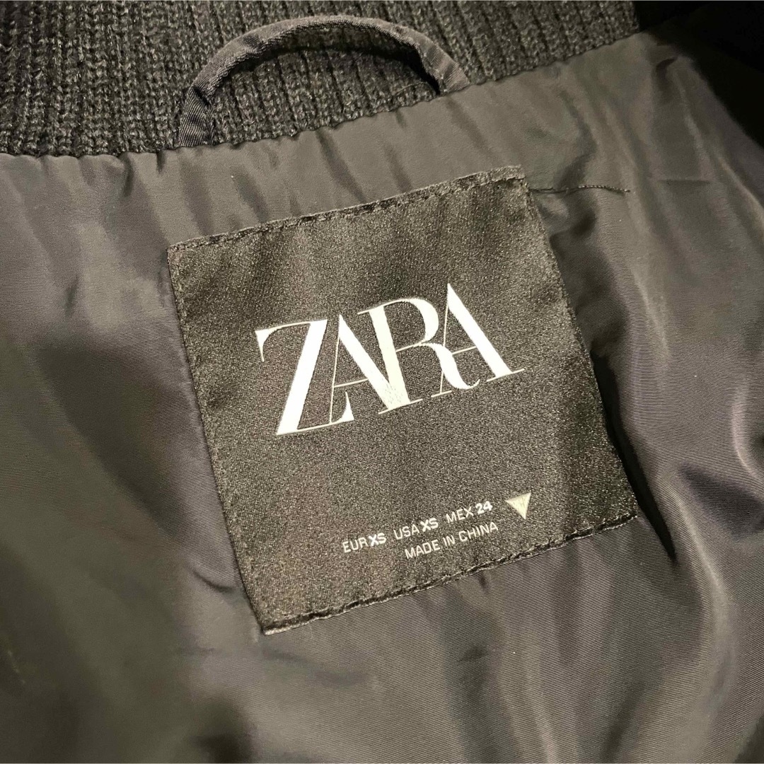 ZARA(ザラ)の最終価格 新品同様ZARA コントラストボンバージャケット レディースのジャケット/アウター(ブルゾン)の商品写真