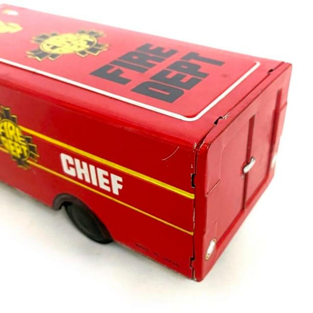 消防車 おもちゃ 自動車 乗り物 ブリキ 中古 玩具 ヴィンテージ 昭和 レトロ FIRE DEPT CHIEF コレクション レア 昭和レトロ トイ インテリア 置物 グッズ 雑貨 小物 レトロ 車 飾り ディスプレイ アンティーク インテリア/住まい/日用品のインテリア小物(置物)の商品写真