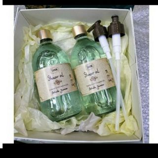 サボン(SABON)のSABON シャワーオイル 　ボディーソープ　500ml　2本( 専用ポンプ付き(ボディソープ/石鹸)