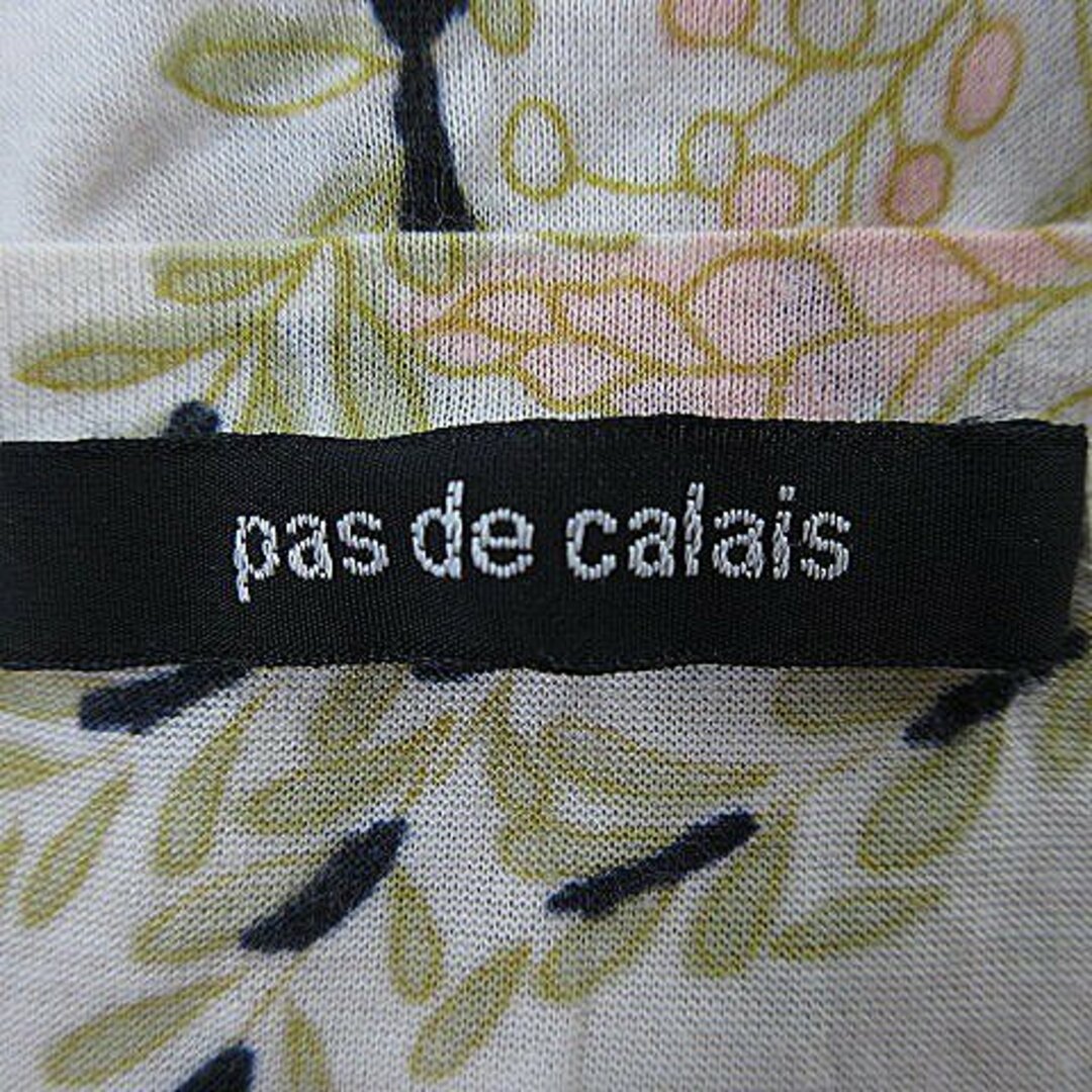 pas de calais(パドカレ)のパドカレ カットソー 半袖 フレンチスリーブ 総柄 38 ホワイト トップス レディースのトップス(カットソー(半袖/袖なし))の商品写真