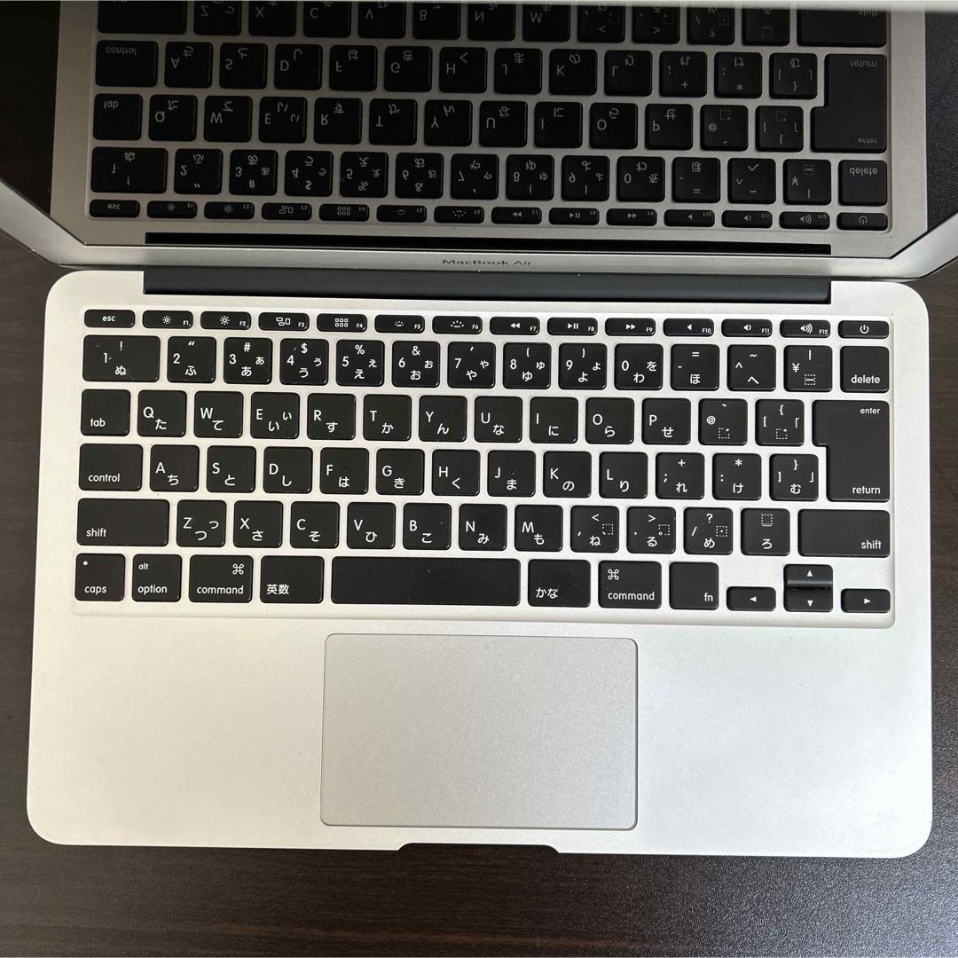 Apple(アップル)の386 MacBook Air 11-inch Early 2014 スマホ/家電/カメラのPC/タブレット(ノートPC)の商品写真