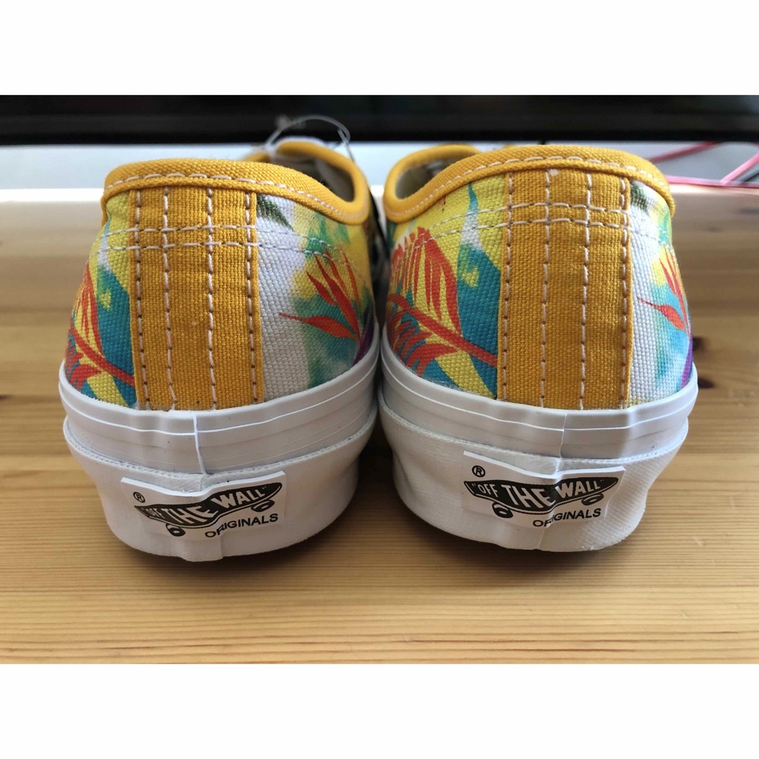 VANS(ヴァンズ)の(デッドストック) VAULT OG AUTHENTIC L  26.5cm メンズの靴/シューズ(スニーカー)の商品写真