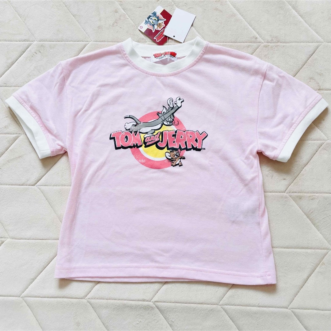 トムとジェリー　Tシャツ　110サイズ キッズ/ベビー/マタニティのキッズ服男の子用(90cm~)(Tシャツ/カットソー)の商品写真