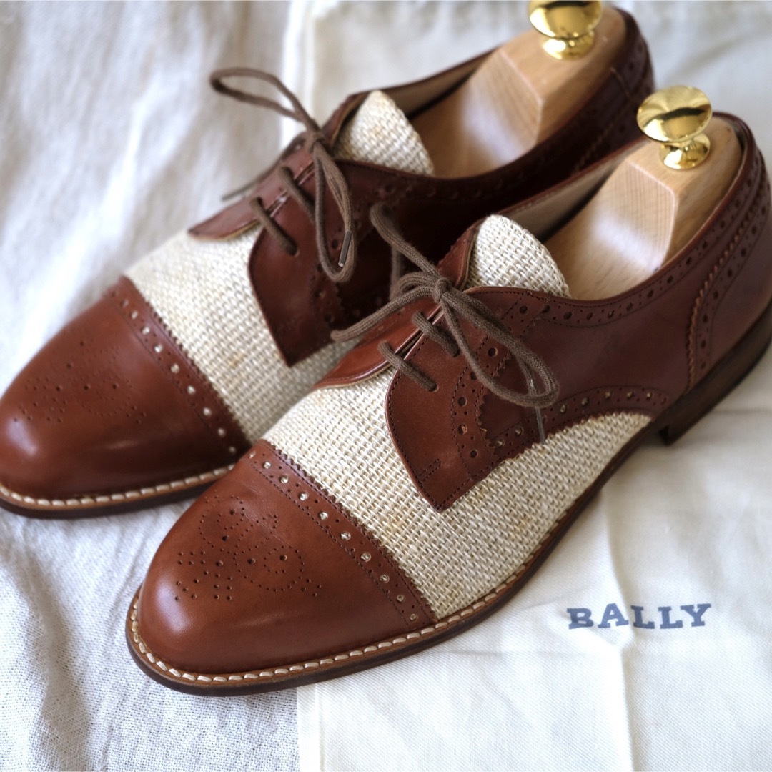 Bally(バリー)の未使用品BALLY リネンキャンバスコンビセミブローグBUADA茶36.5 レディースの靴/シューズ(ローファー/革靴)の商品写真