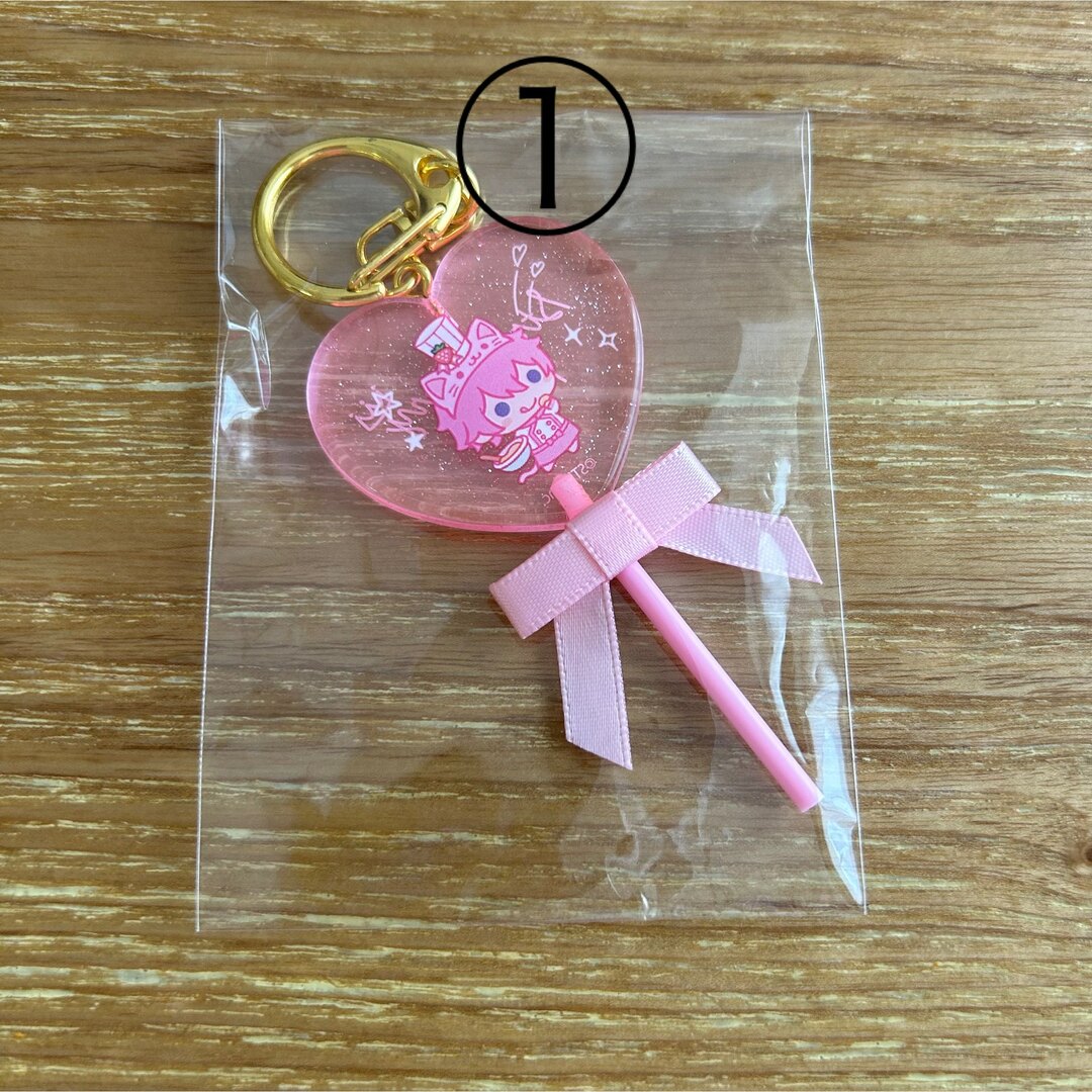 すとぷり　さとみくん　グッズ　4点 エンタメ/ホビーのタレントグッズ(アイドルグッズ)の商品写真