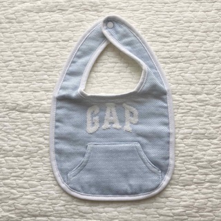 ベビーギャップ(babyGAP)の【新品未使用】GAP タオル地　パイル　スタイ(ベビースタイ/よだれかけ)