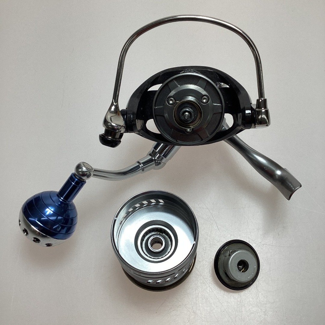 DAIWA ダイワ スピニングリール 程度B 10ソルティガ 4500H 059525 DAIWA ダイワ スピニングリール 程度B 10ソルティガ 4500H 059525