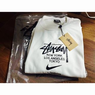 STUSSY - ストゥーシーNIKE スウェット