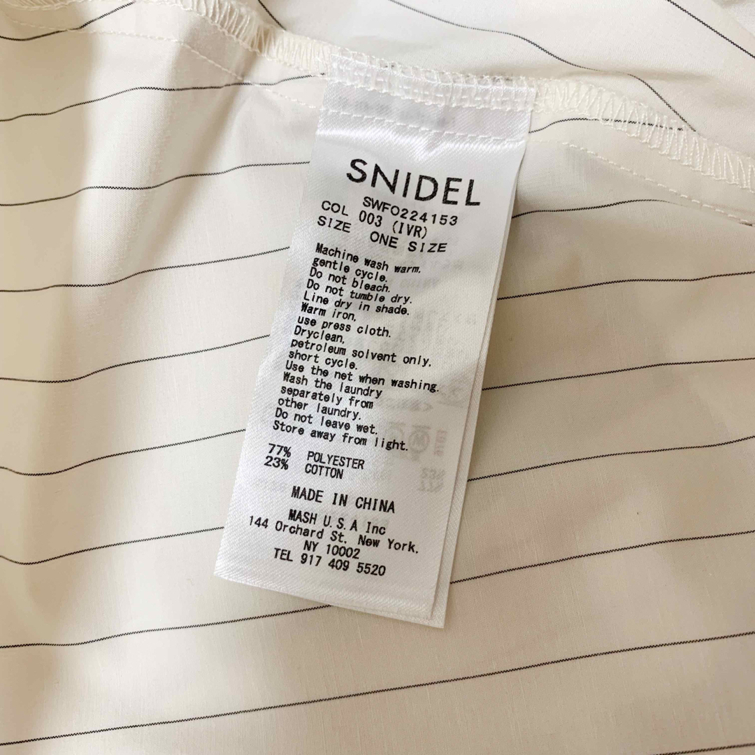 SNIDEL(スナイデル)のSNIDEL Sustainableオーバーストライプミニワンピース レディースのワンピース(ミニワンピース)の商品写真