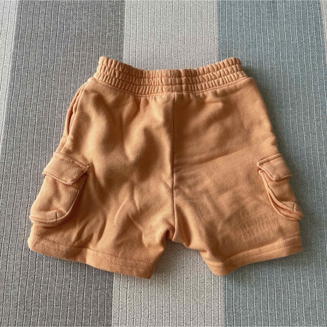 babyGAP(ベビーギャップ)の【GAP】子ども服 セットアップ【95cm】 キッズ/ベビー/マタニティのキッズ服男の子用(90cm~)(Tシャツ/カットソー)の商品写真