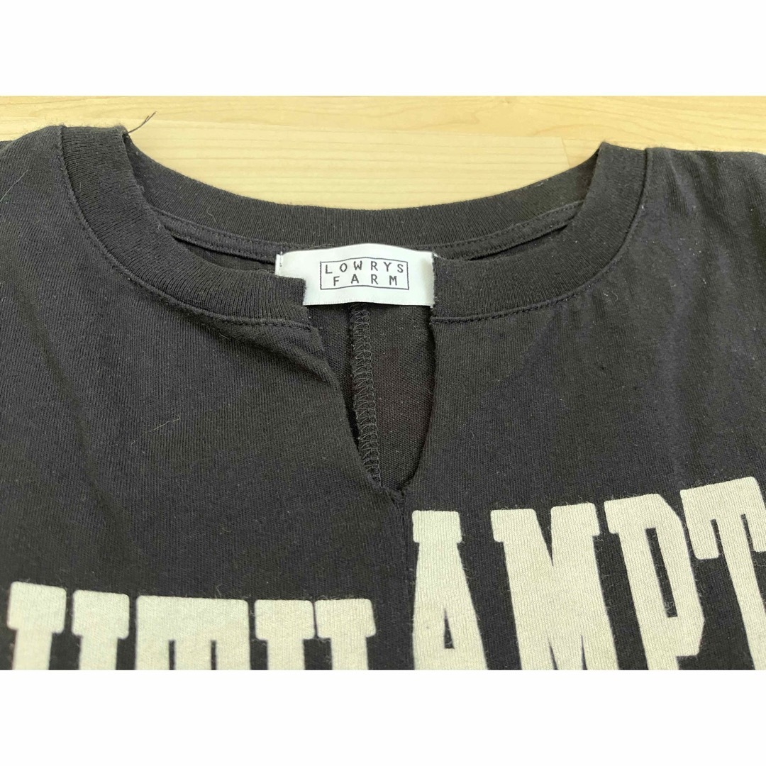 LOWRYS FARM(ローリーズファーム)のLOWRYSFARM ローリーズファーム Tシャツ レディースのトップス(Tシャツ(半袖/袖なし))の商品写真