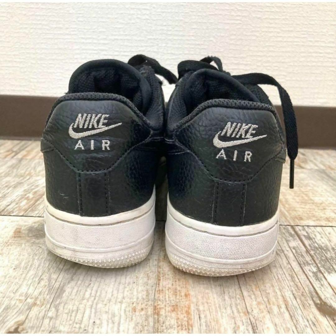 NIKE(ナイキ)のナイキ　WMNS AIR FORCE 1 '07 ESS スニーカー　シューズ レディースの靴/シューズ(スニーカー)の商品写真