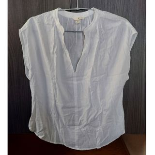 エイチアンドエム(H&M)の新品　未使用　H&M　ノースリーブシャツ(シャツ/ブラウス(半袖/袖なし))