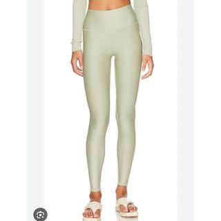 ルルレモン(lululemon)のalo yoga High waist airlift legging レギンス(レギンス/スパッツ)