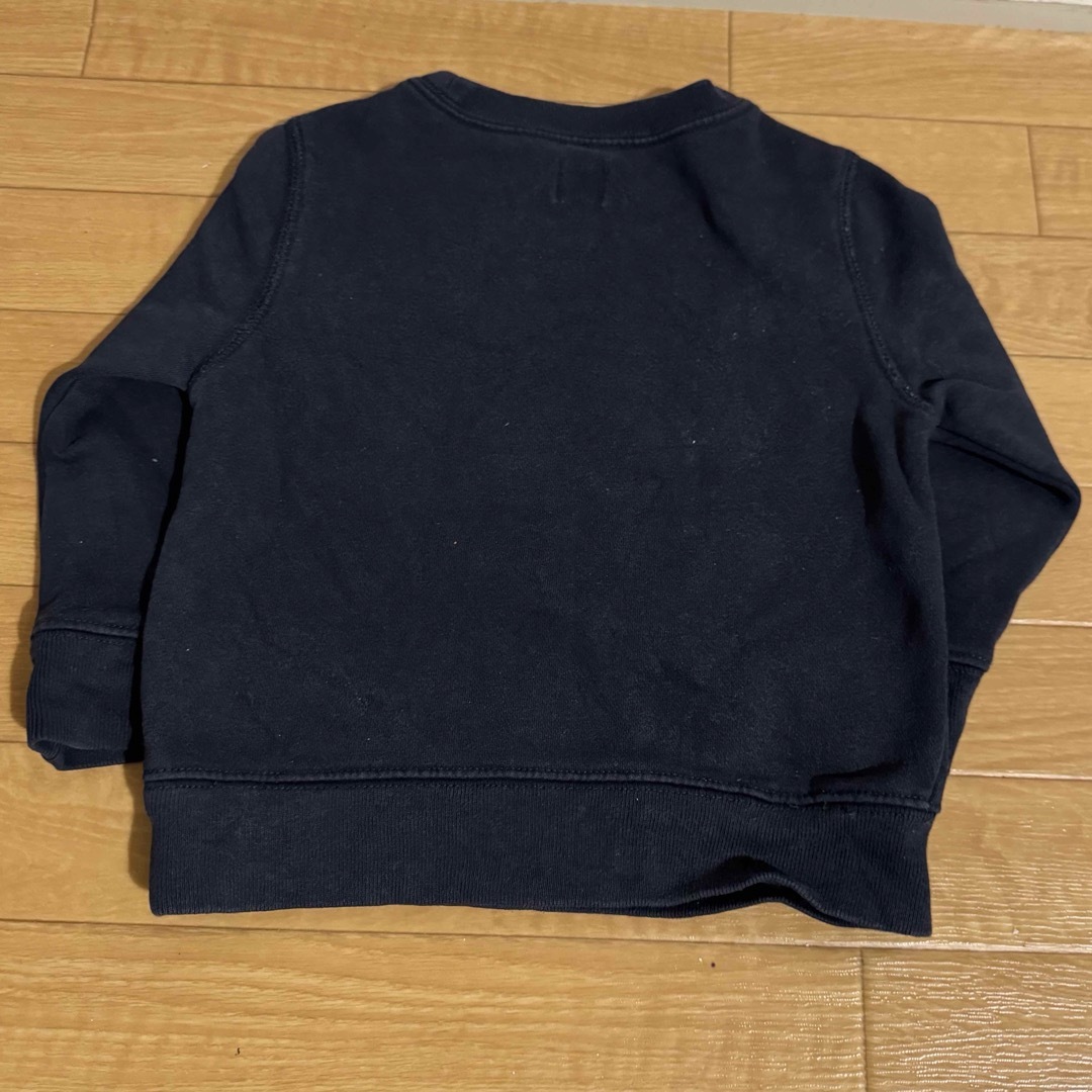 GAP(ギャップ)のトレーナー　長袖　ベビー服　トップス　GAP　90 キッズ/ベビー/マタニティのキッズ服男の子用(90cm~)(Tシャツ/カットソー)の商品写真