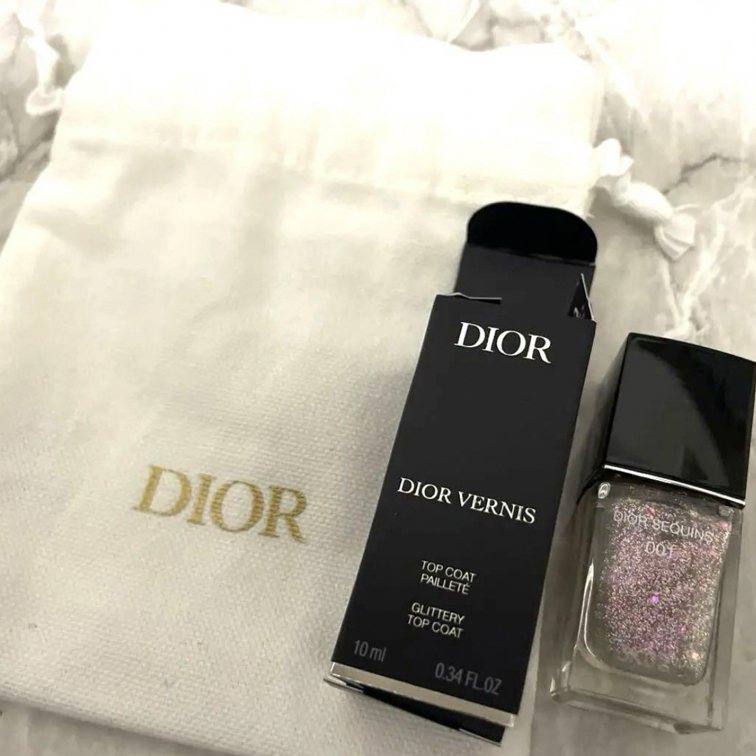 Christian Dior(クリスチャンディオール)のディオール　ヴェルニ　トップコート001 コスメ/美容のネイル(ネイルトップコート/ベースコート)の商品写真