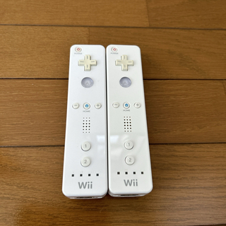 ウィー(Wii)のwiiリモコン　ホワイト2本セット(その他)