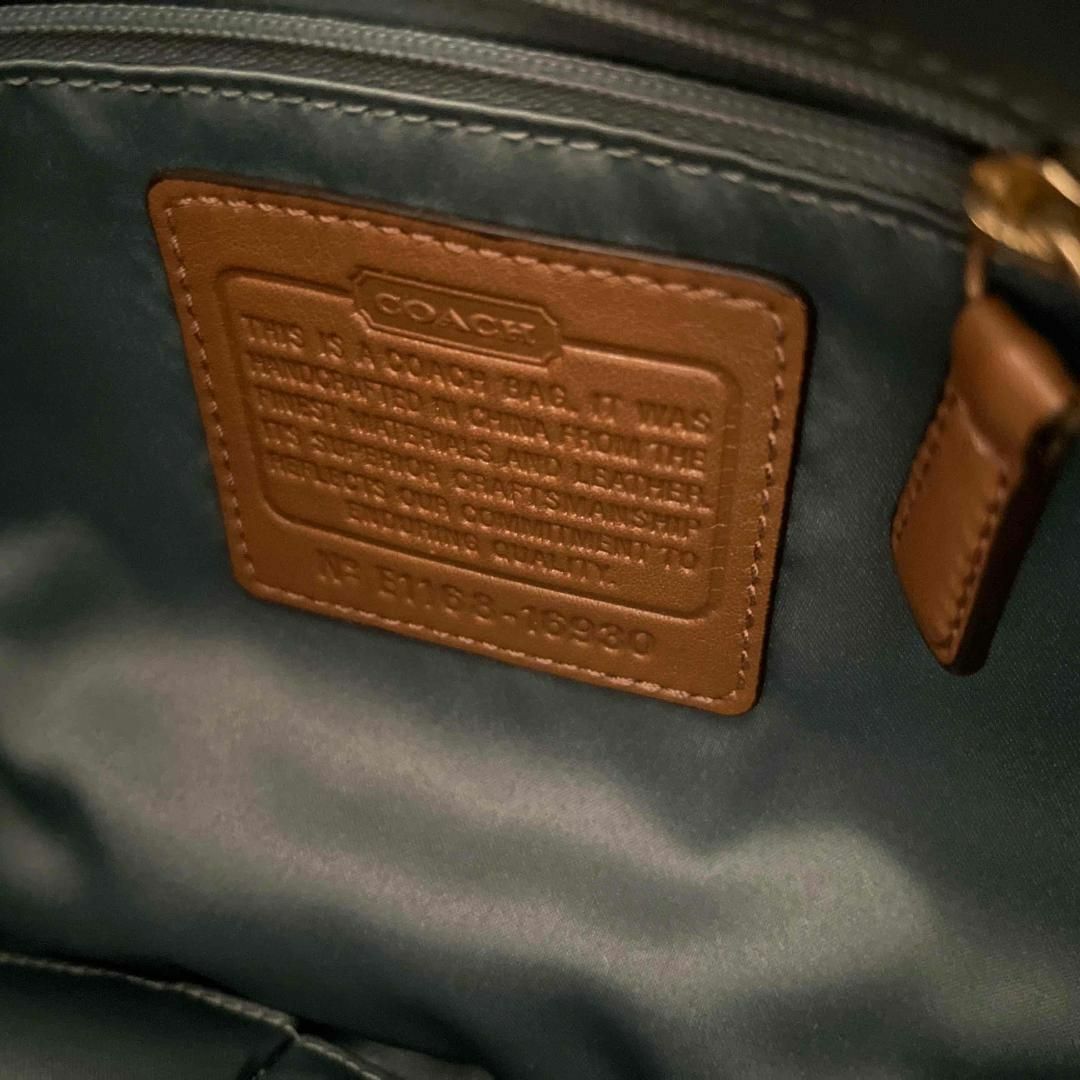 COACH(コーチ)の美品✨COACH コーチショルダーバッグハンドバッグゴールドシグネチャー総柄 レディースのバッグ(ショルダーバッグ)の商品写真