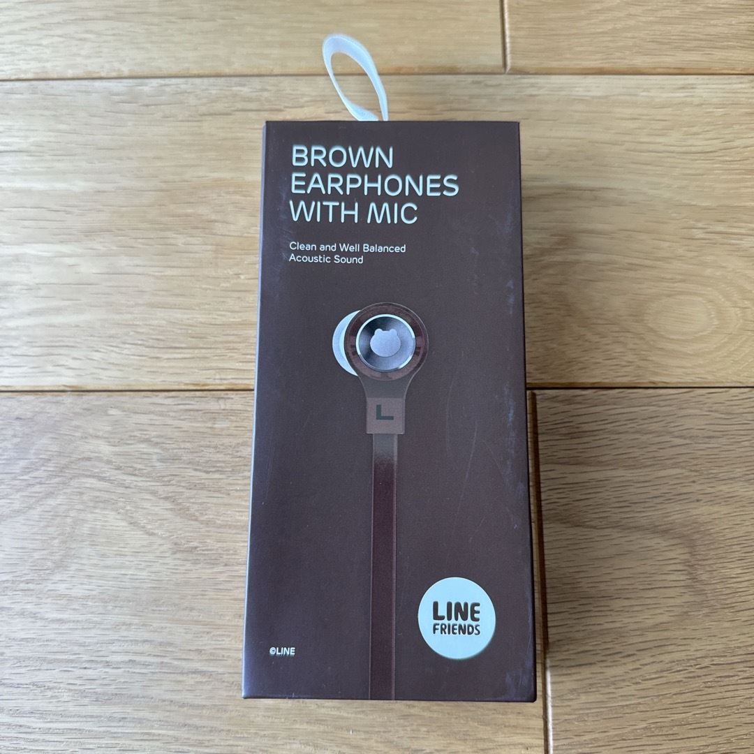 【新品未開封】BROWN EARPHONES WITH MIC スマホ/家電/カメラのオーディオ機器(ヘッドフォン/イヤフォン)の商品写真