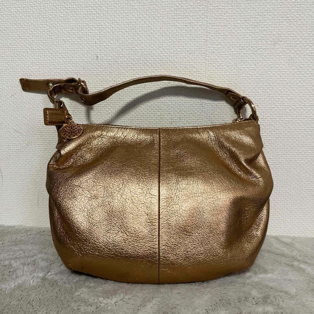 COACH(コーチ)の美品✨COACH コーチハンドバッグトートバッグゴールド レディースのバッグ(トートバッグ)の商品写真