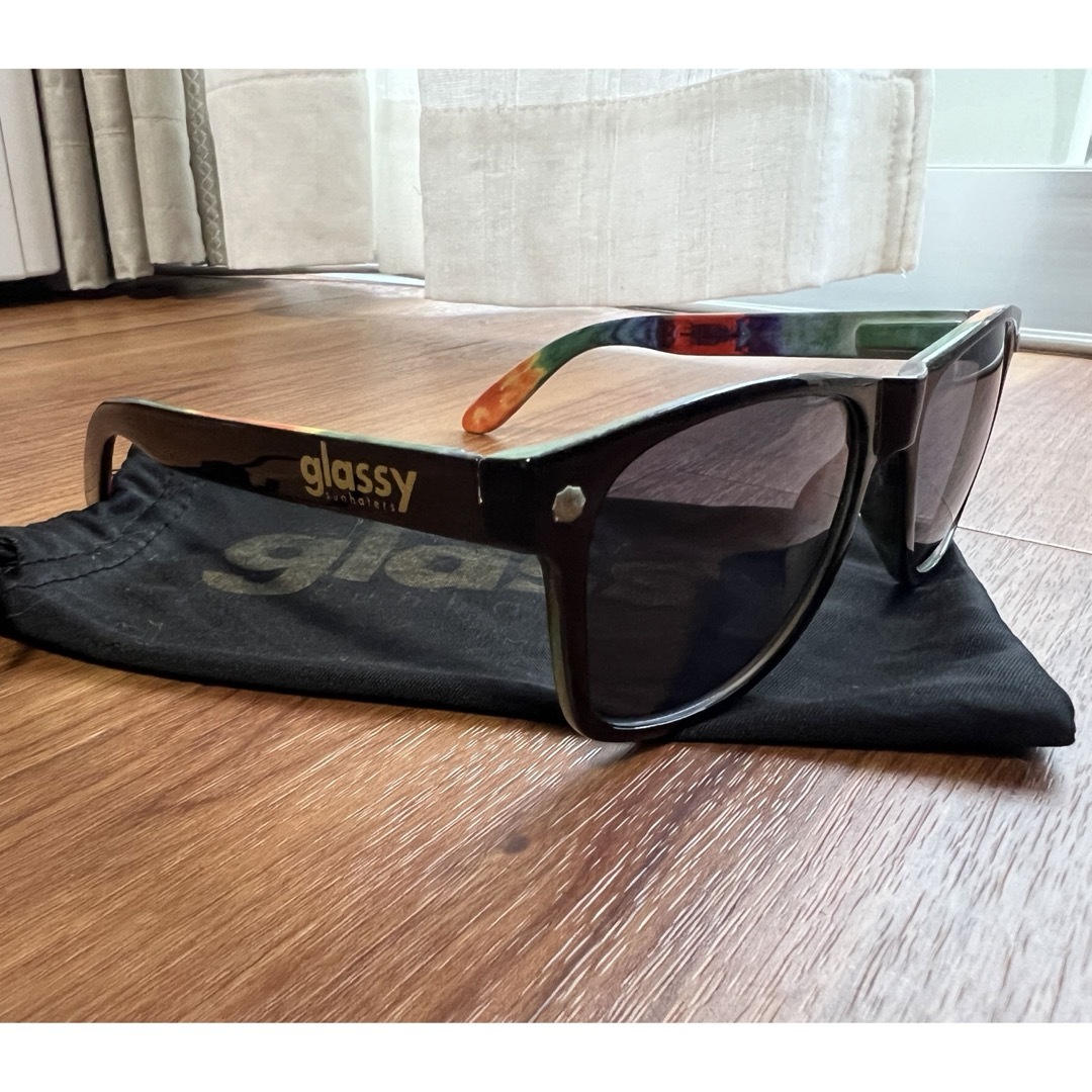 glassy グラッシーサングラス🕶️オークリーボンジッパー メンズのファッション小物(サングラス/メガネ)の商品写真