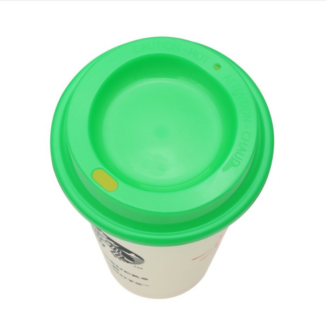 Starbucks Coffee(スターバックスコーヒー)のスターバックス スヌーピー リユーザブルカップ 473ml インテリア/住まい/日用品のキッチン/食器(グラス/カップ)の商品写真