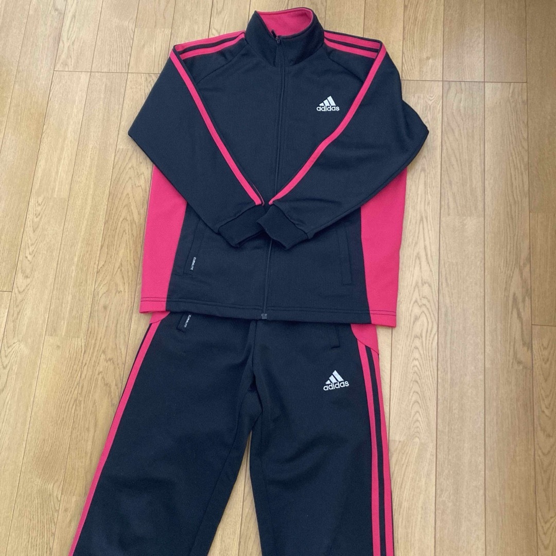 adidas(アディダス)のadidas ジャージ上下セット　140 キッズ/ベビー/マタニティのキッズ服女の子用(90cm~)(その他)の商品写真