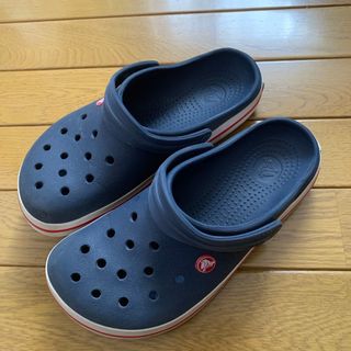 クロックス(crocs)のクロックス　サンダル　(サンダル)