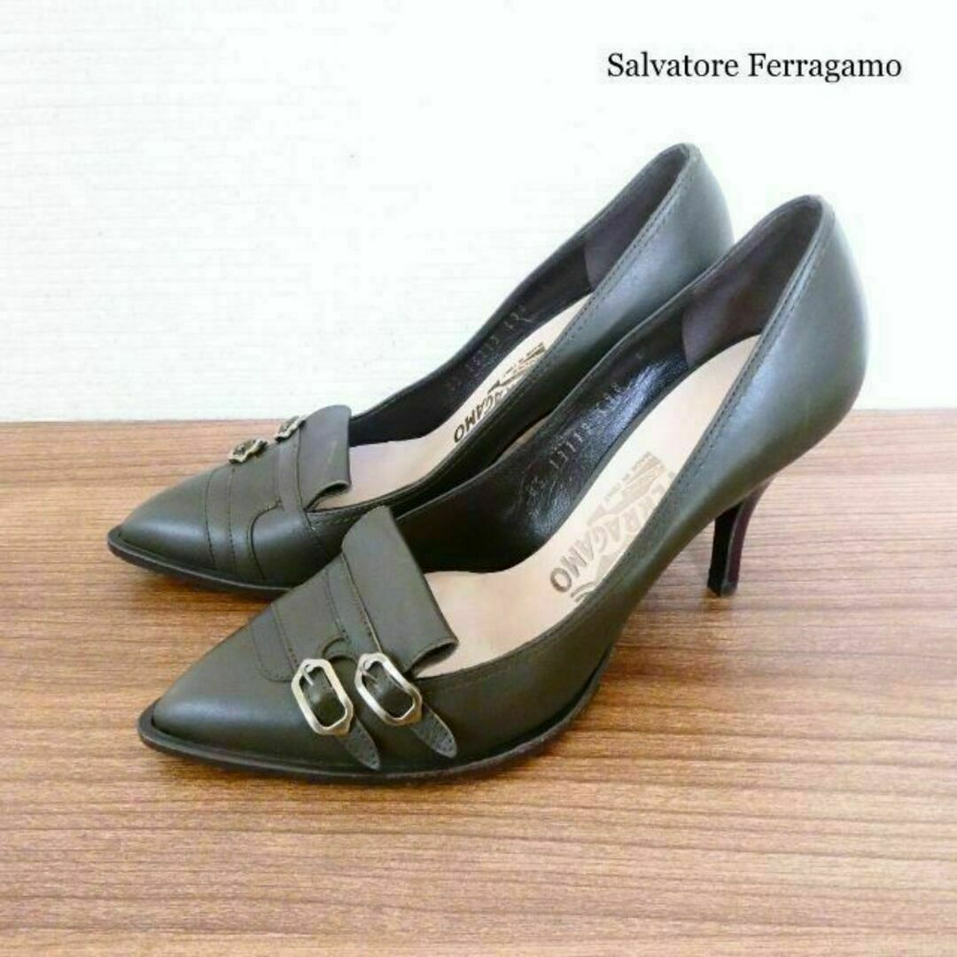 Salvatore Ferragamo(サルヴァトーレフェラガモ)の良品 綺麗 サルヴァトーレフェラガモ レザー ベルト ポインテッドトゥ パンプス レディースの靴/シューズ(ハイヒール/パンプス)の商品写真