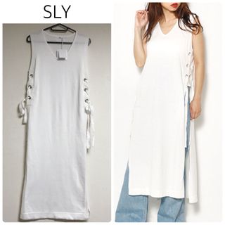 SLY - 【新品少々訳あり】SLYレースアップロング丈トップス　白　フリーサイズ