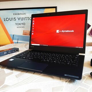 トウシバ(東芝)の東芝 U63DN 8世代 i5 FHD 256G ノートパソコン(ノートPC)