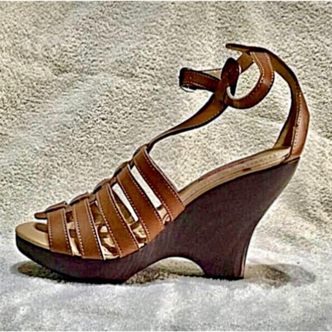 新品 ❤️ グラディエーターサンダル❤️ウェッジソール レディースの靴/シューズ(サンダル)の商品写真