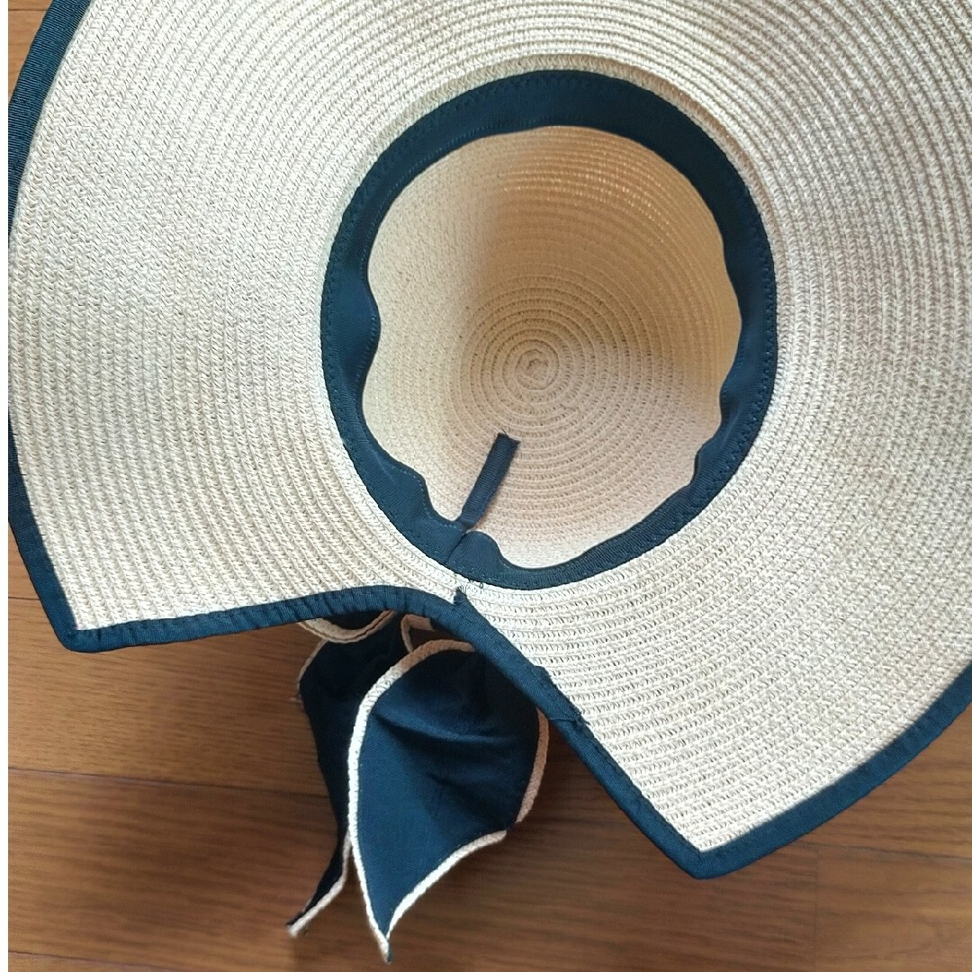 超美品 リゾート　ハット 麦わら帽子 レディースの帽子(麦わら帽子/ストローハット)の商品写真
