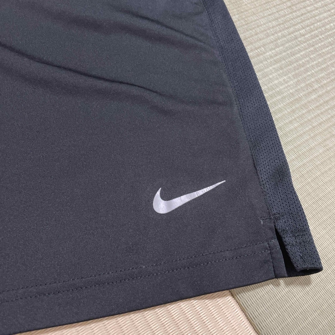 NIKE(ナイキ)の短パン メンズのパンツ(ショートパンツ)の商品写真