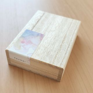 トウメイ　あわいろ　箸置き(テーブル用品)