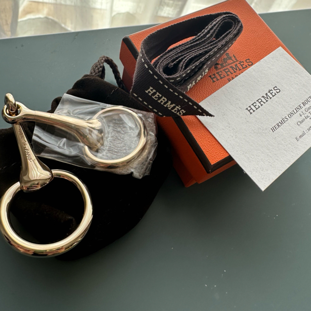専用 エルメスHERMES 《モール》スカーフリング 90 ゴールド 専用 エルメスHERMES 《モール》スカーフリング 90 ゴールド