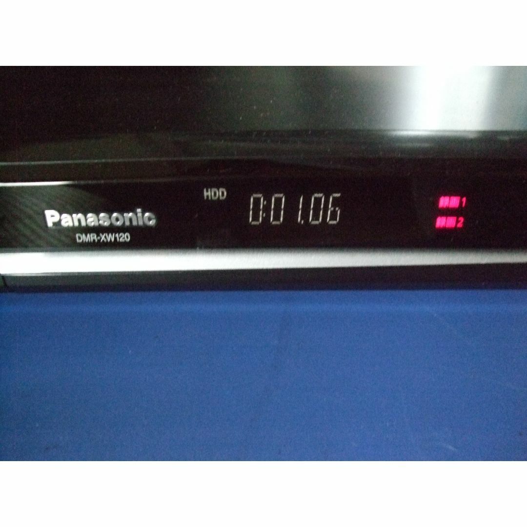 Panasonic(パナソニック)のパナソニック HDD搭載DVDレコーダー DMR-XW120 W録画 動作品 スマホ/家電/カメラのテレビ/映像機器(DVDレコーダー)の商品写真