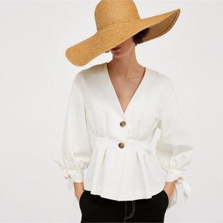 ザラ(ZARA)のZARAプリーツ入りトップス(シャツ/ブラウス(長袖/七分))