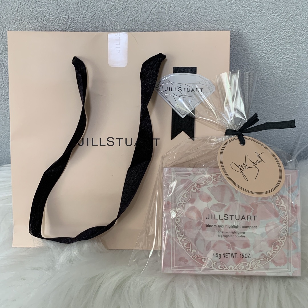 JILLSTUART(ジルスチュアート)のジルスチュアート　ブルームミックスハイライトコンパクト101 コスメ/美容のベースメイク/化粧品(フェイスカラー)の商品写真