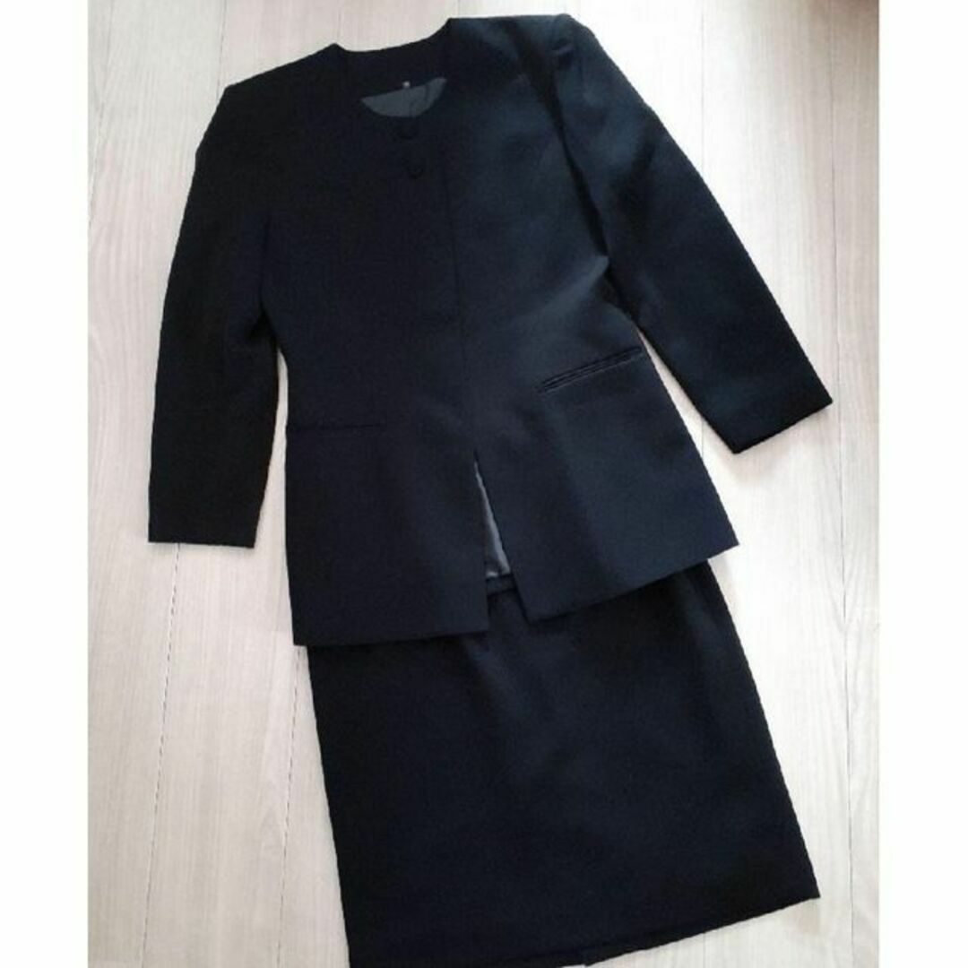 ブラックフォーマル喪服スーツ3点セット&バッグ レディースのフォーマル/ドレス(礼服/喪服)の商品写真