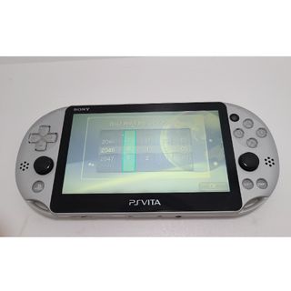 プレイステーションヴィータ(PlayStation Vita)のPlaystation Vita PCH2000 シルバー(携帯用ゲーム機本体)