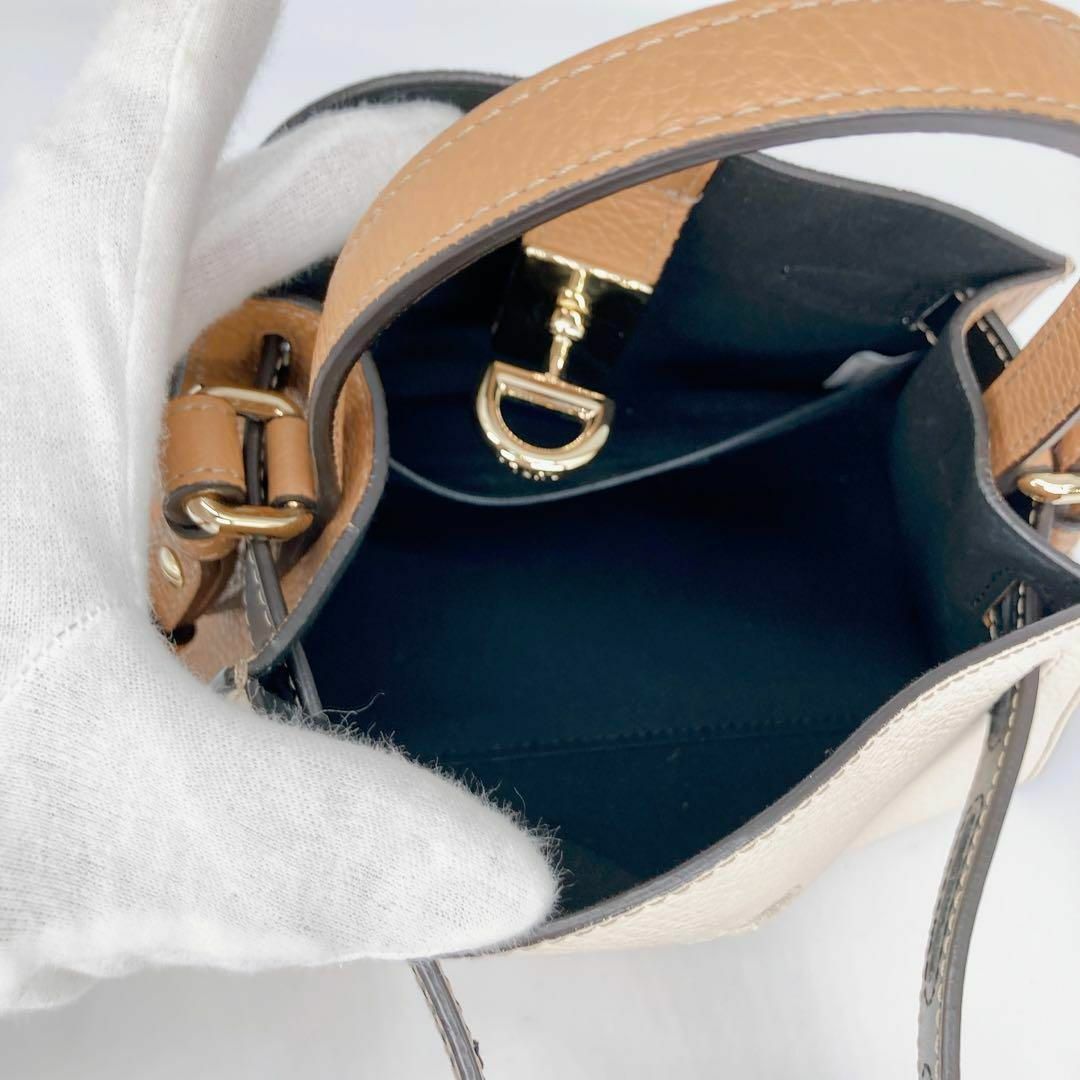 Furla(フルラ)の✨極美品✨FURLA フルラ　マルゲリータ　2wayショルダーバッグ　レザー レディースのバッグ(ショルダーバッグ)の商品写真