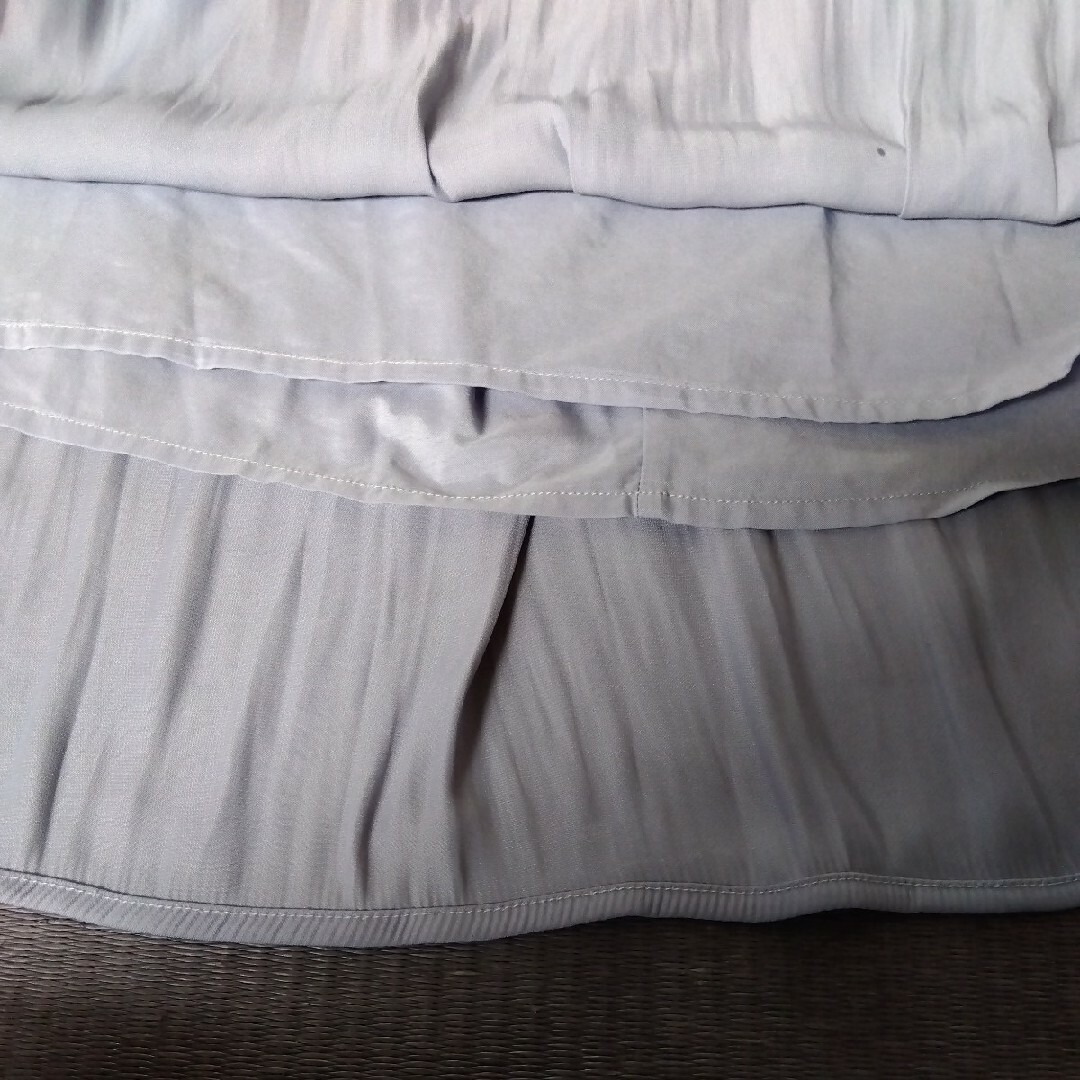 スカート ウエストゴム　膝下　М　グレー　１６０　ジュニア　レディース レディースのスカート(ひざ丈スカート)の商品写真