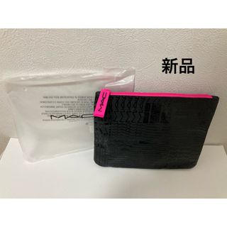 マック(MAC)の【新品】MAC  ノベルティポーチ　マック(ポーチ)