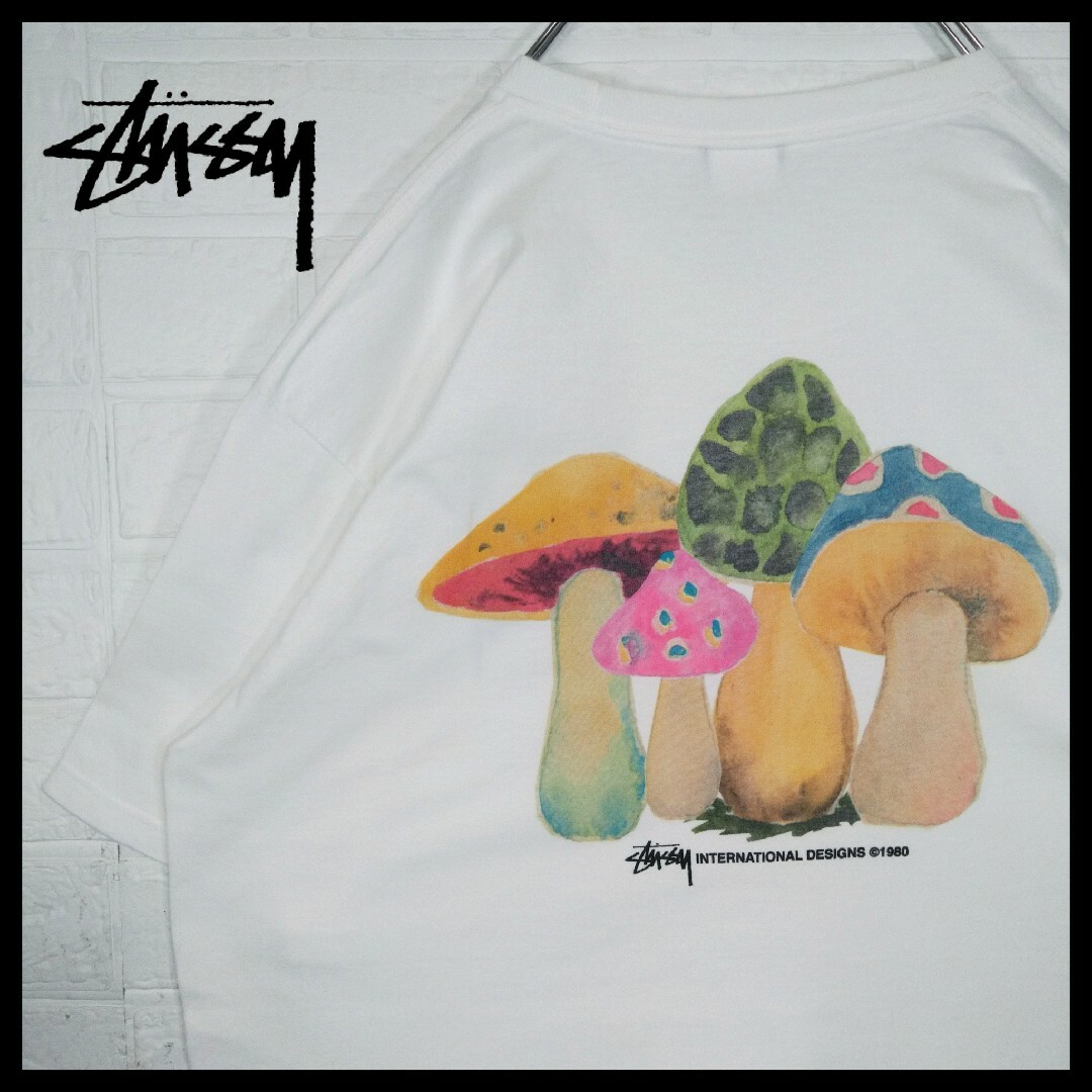 STUSSY(ステューシー)の【STUSSY】水彩画サイケデリックキノコ　ビッグシルエット　Tシャツ メンズのトップス(Tシャツ/カットソー(半袖/袖なし))の商品写真